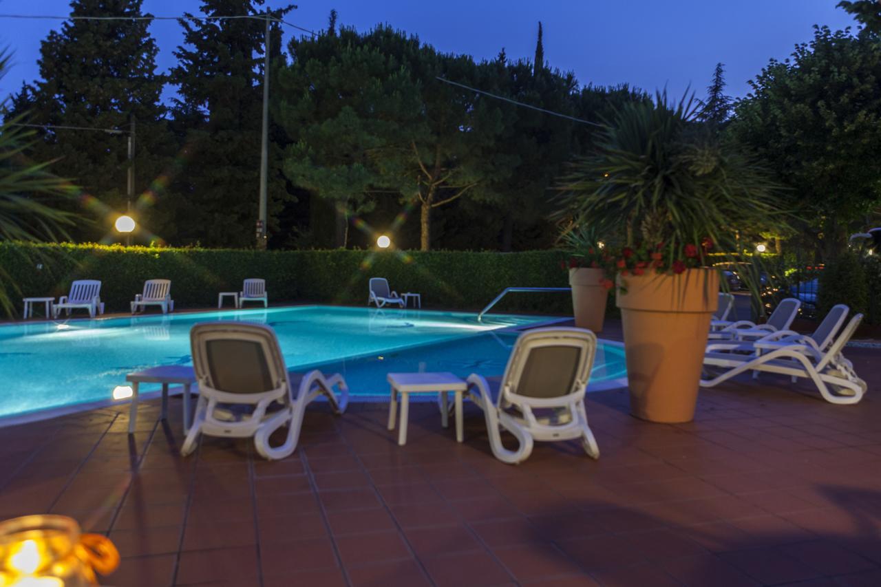 Hotel Dolci Colli Peschiera del Garda Exterior photo